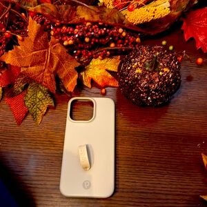 iPhone 14 Pro Max loopy case sandstone